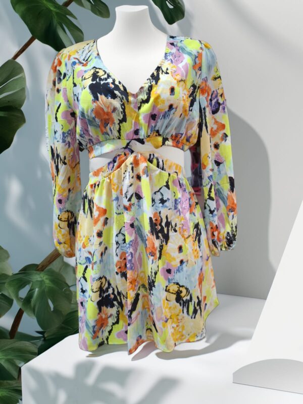 Vestidos con estampado floreado - Imagen 3