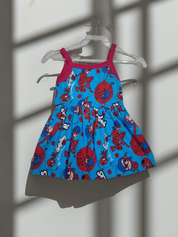 Vestido Azul de Ladybug